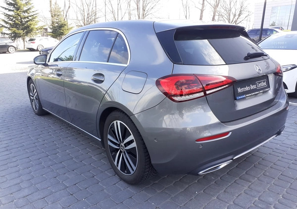 Mercedes-Benz Klasa A cena 109900 przebieg: 53122, rok produkcji 2020 z Kraków małe 407